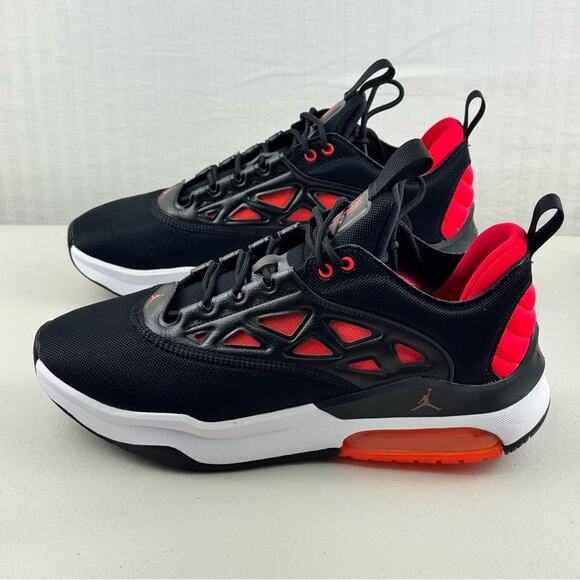 Jordan Air Jordan Max 200 Black & Bright Crimson Sneakers Women’s Size 10 EUR 42 - Picture 4 of 11